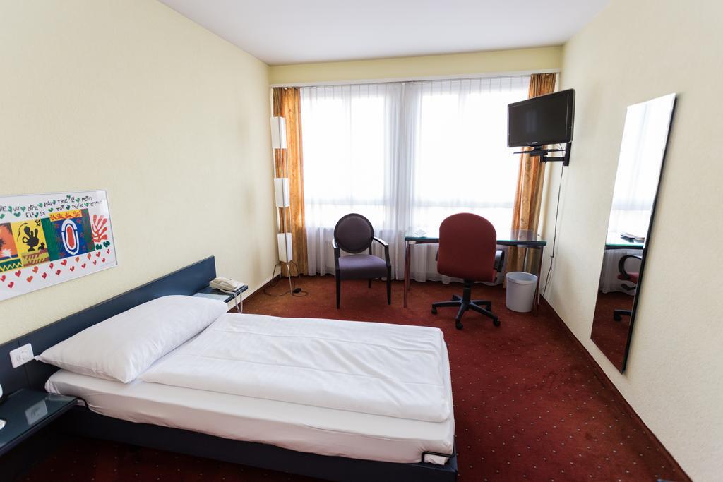 Hotel Comedie เจนีวา ภายนอก รูปภาพ
